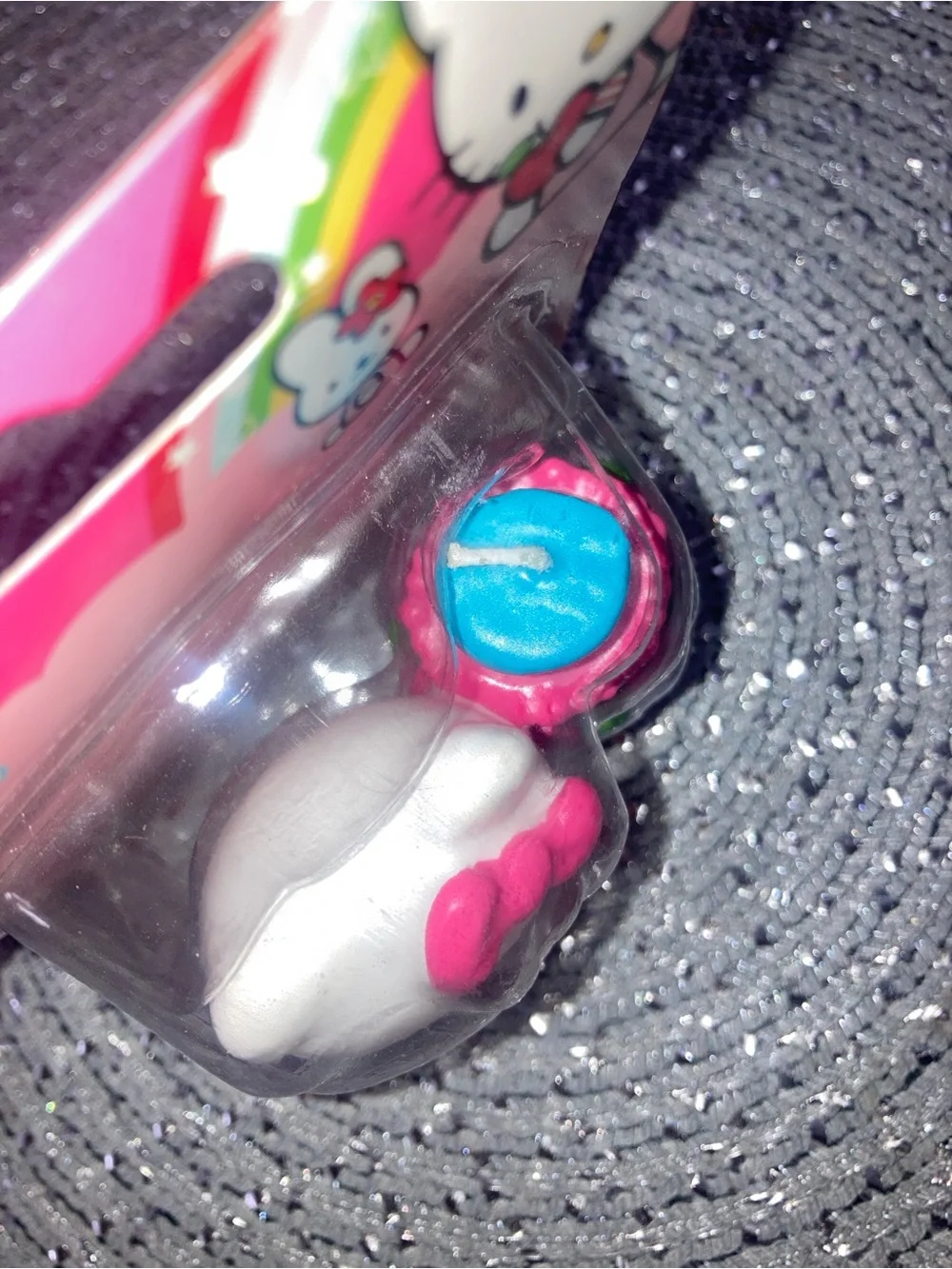 Hello Kitty Pink White Figurine with Blue-Pink Cake Accessory